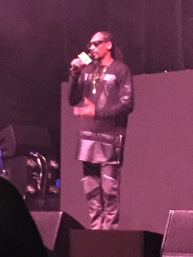 Snoop Dogg performing at the Ntelos Wireless Pavilion on April 15.