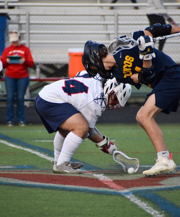 Sophomore Ilhan Doran beats Fluco center mid for the draw in the second quarter of the game.