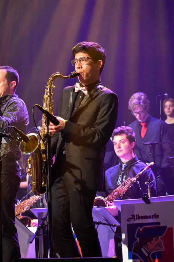 Senior David Barredo plays the saxophone during Silly Little Love Song by Joshua Redman.
Saxophone